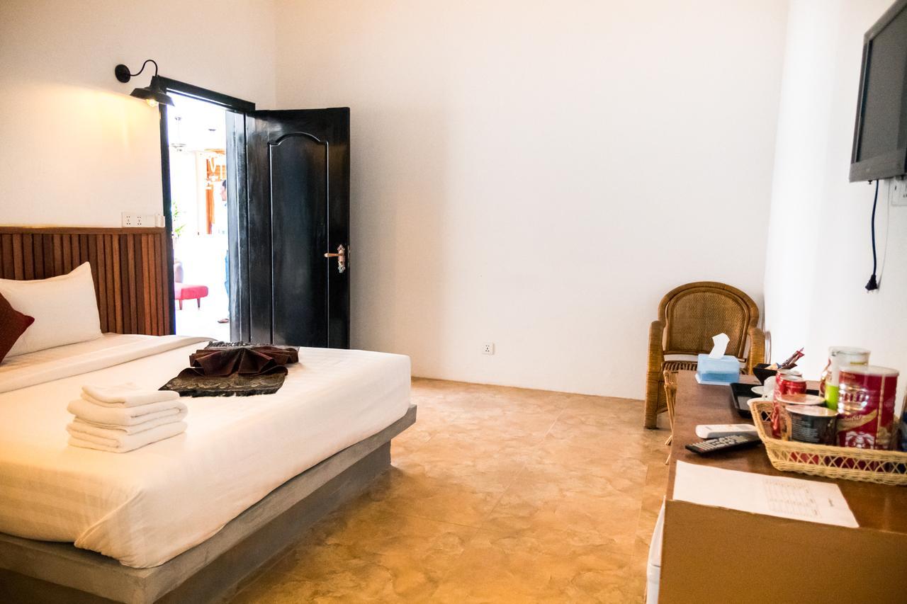 Vimean Riverside Boutique Kampot Buitenkant foto